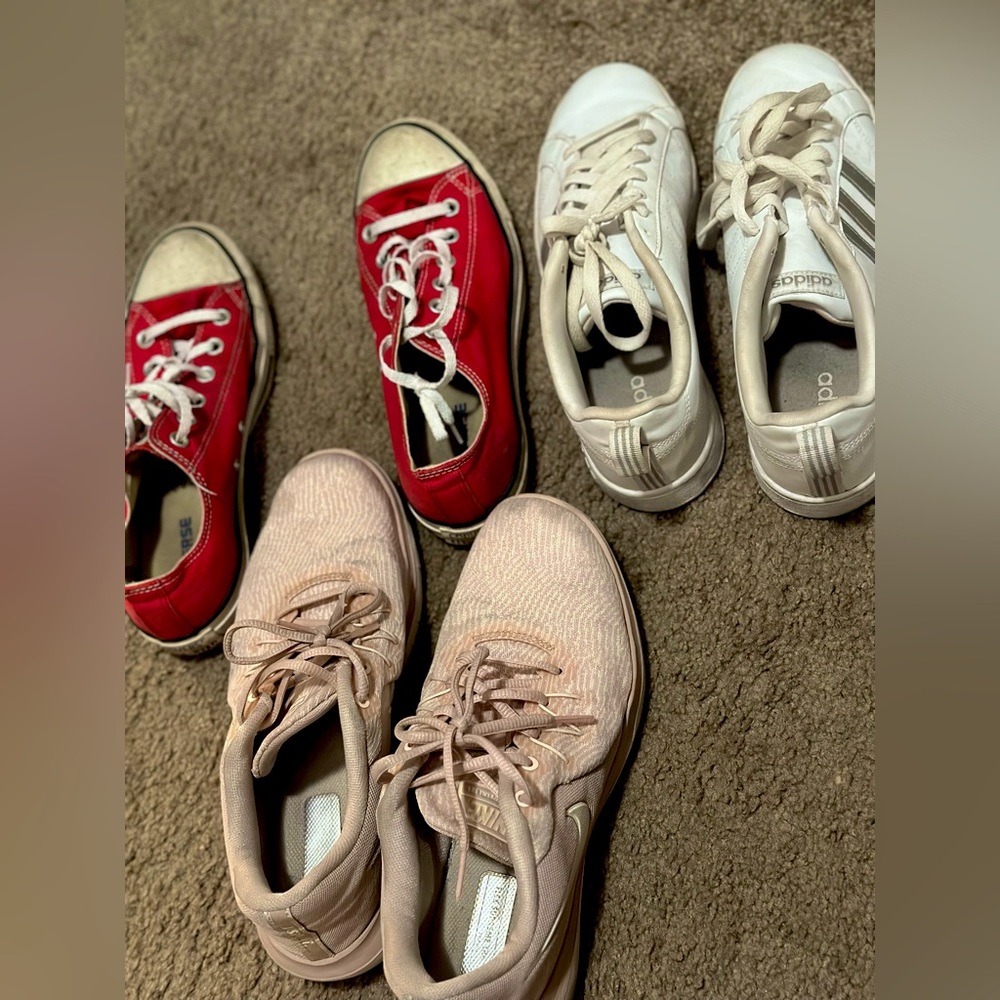 Lot of size 9 woman’s sneakers. Converse,adidas and Nike